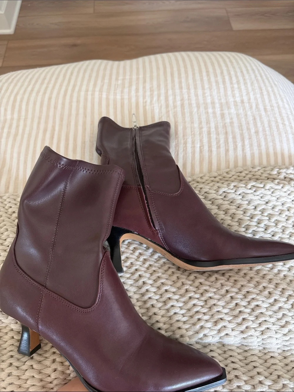 Dolce Vita Ayra Wine Boots